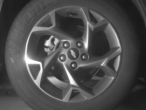Used 2025 Chevrolet Trax LT w/ LT Convenience Package FWD image 18
