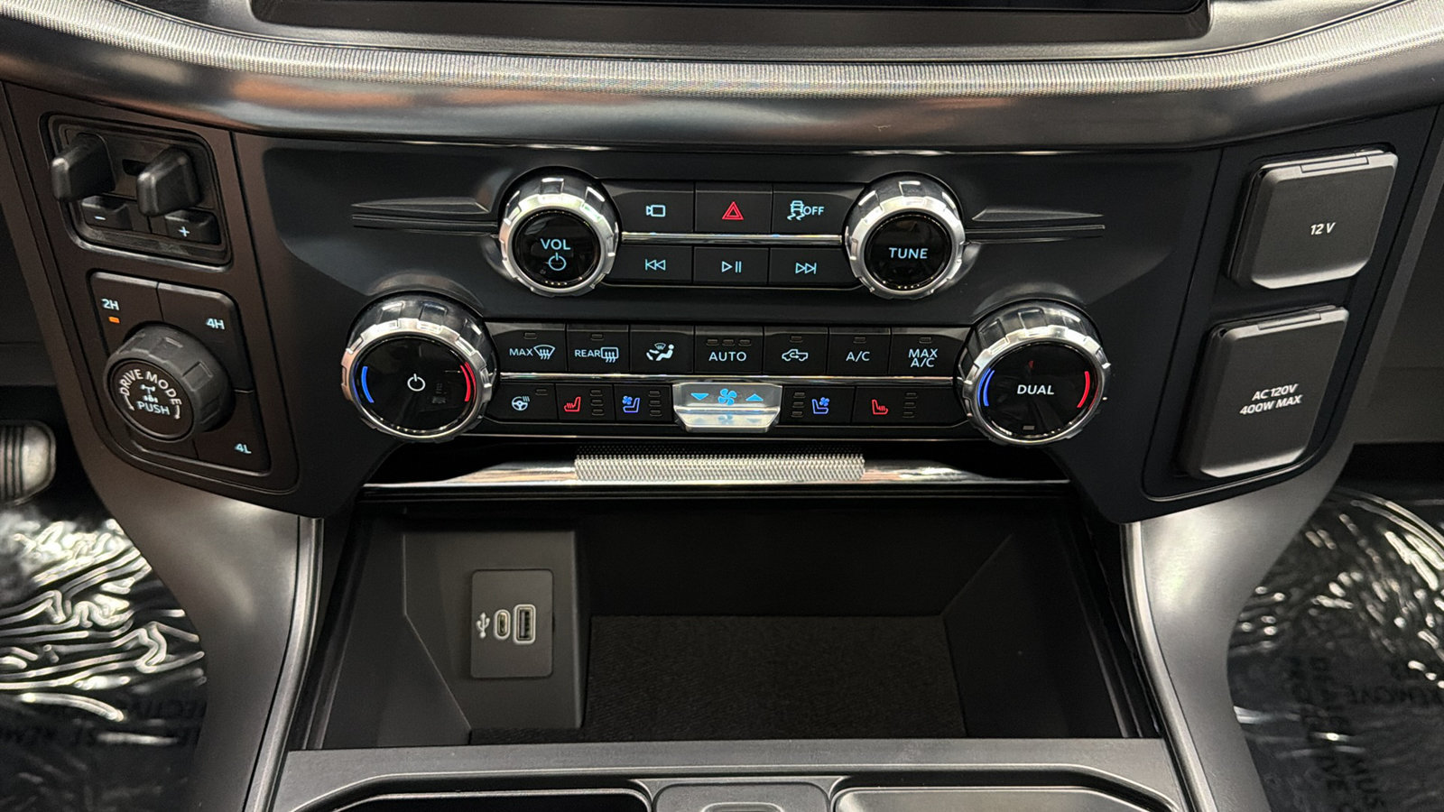 Used 2026 Ford F150 Lariat AWD/4WD image 23