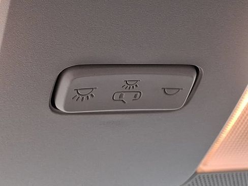 Used 2025 Kia Soul LX w/ LX Technology Package FWD image 26