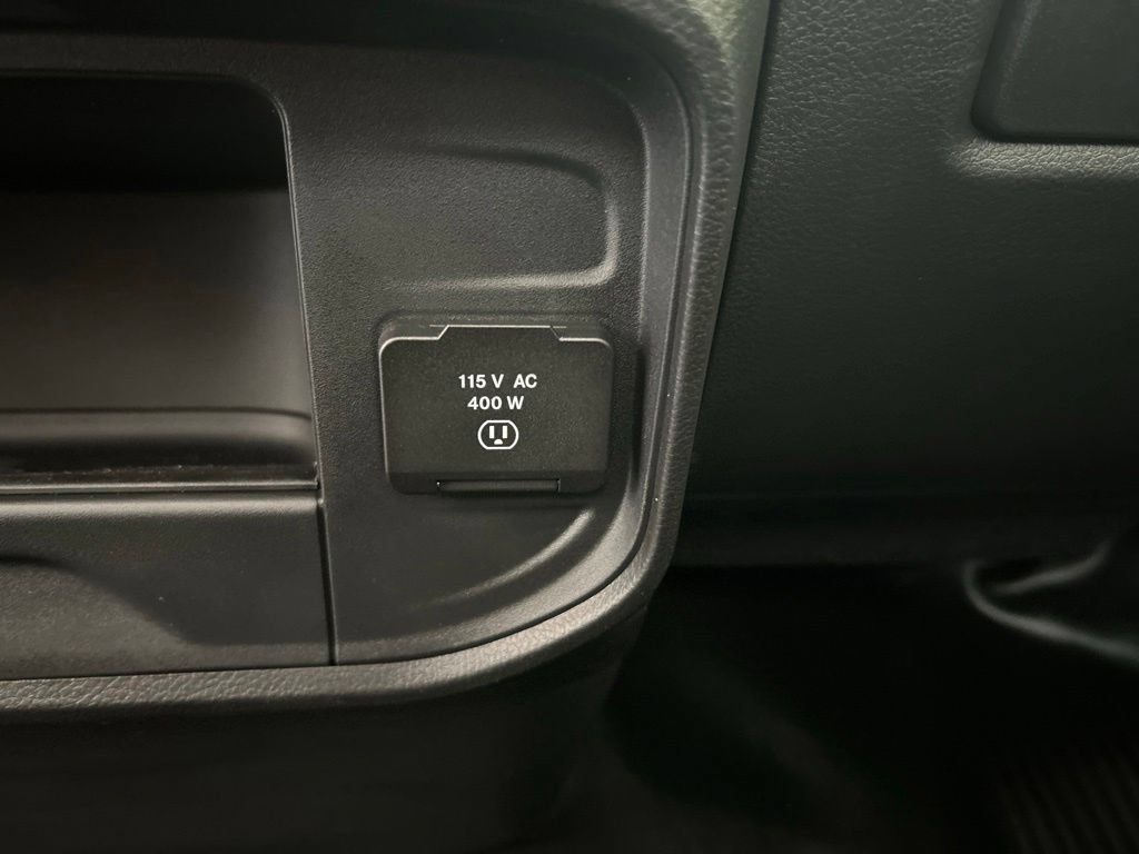 Used 2025 RAM 3500 Tradesman AWD/4WD image 44