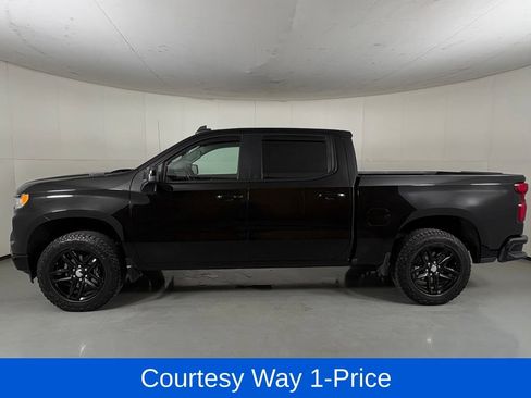 Used 2024 Chevrolet Silverado 1500 RST AWD/4WD image 6
