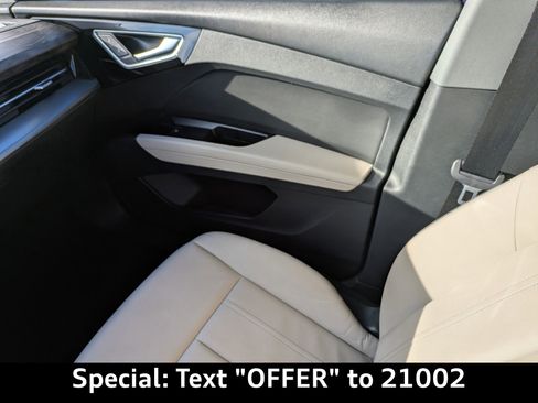 Used 2022 Audi Q4 e-tron Prestige image 20