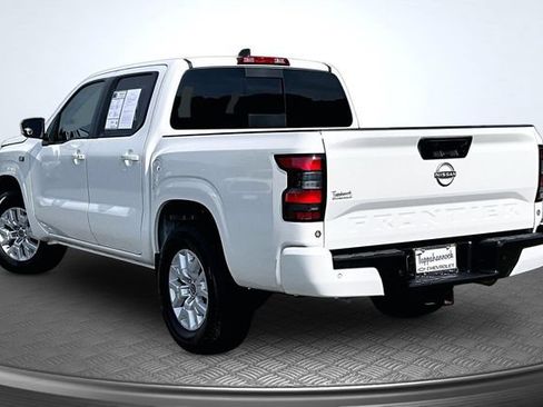 Used 2023 Nissan Frontier SV w/ SV Convenience Package AWD/4WD image 4
