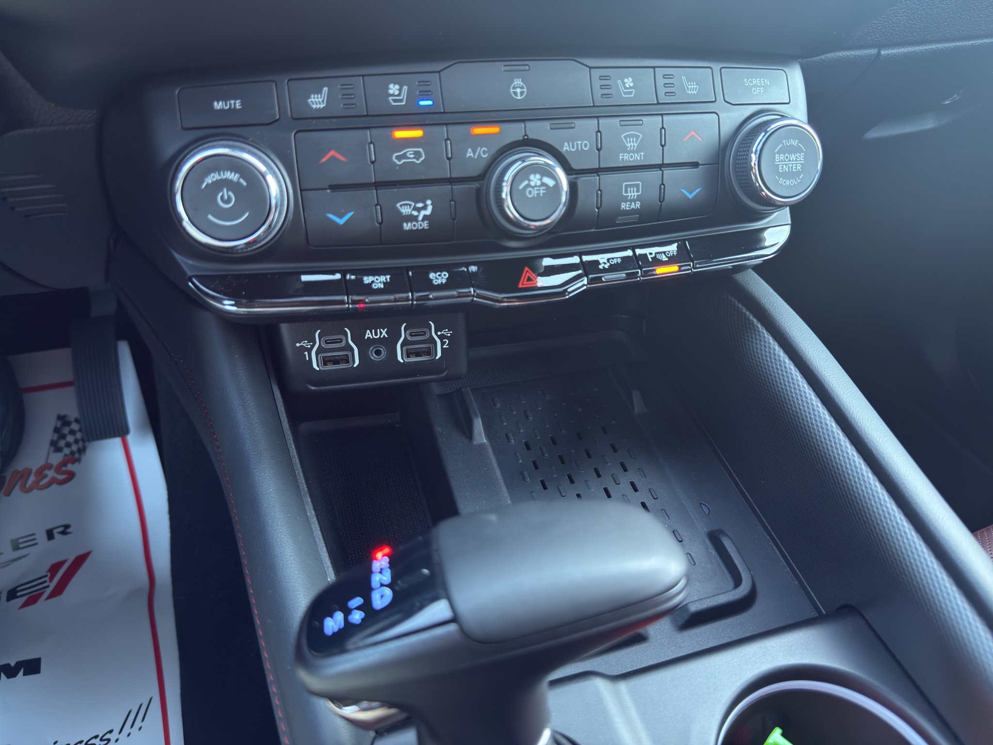 Used 2025 Dodge Durango R/T AWD/4WD image 27