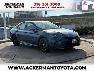 New 2026 Toyota Camry SE (Natl) video 1