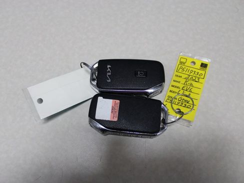 Used 2023 Kia EV6 Wind AWD/4WD image 38