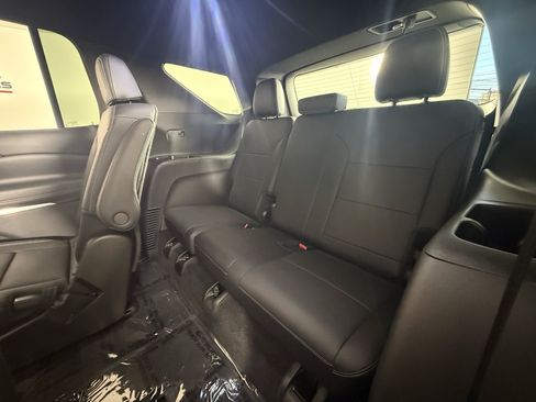 Used 2026 Chevrolet Traverse LT AWD/4WD image 41