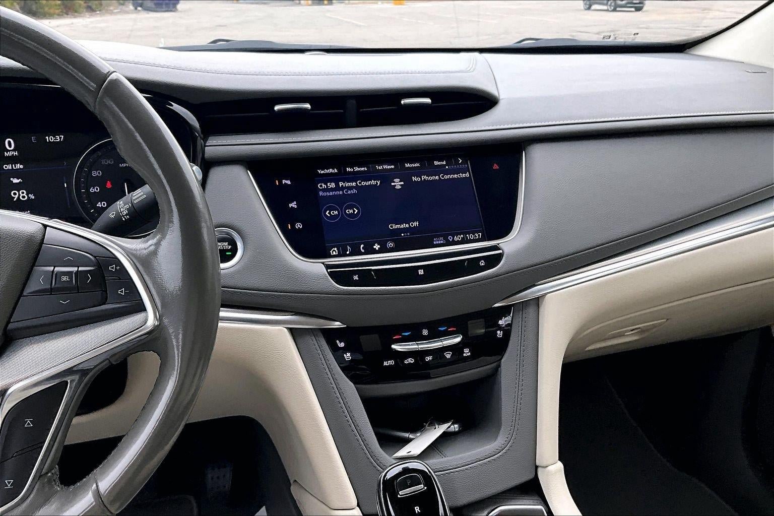 Used 2020 Cadillac XT5 Premium Luxury AWD/4WD image 6