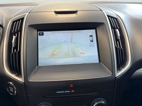Used 2018 Ford Edge SEL w/ Equipment Group 201A AWD/4WD image 19