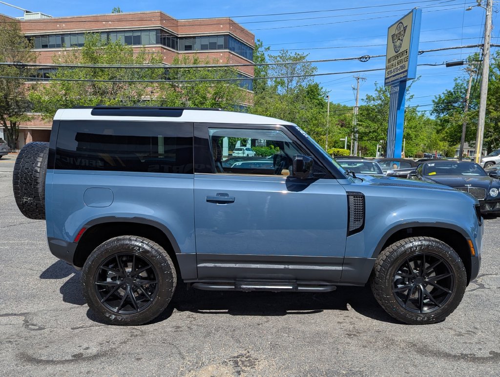 Used 2024 Land Rover Defender 90 S AWD/4WD image 6