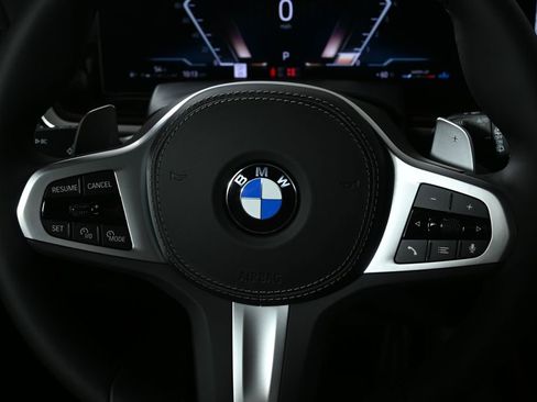 New 2026 BMW X7 xDrive40i w/ M Sport Package AWD/4WD image 19