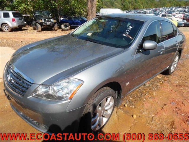 Used 2007 INFINITI M45 w/ Technology Pkg RWD image 2