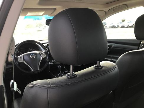 Used 2014 Nissan Altima 2.5 SL w/ Technology Package image 20