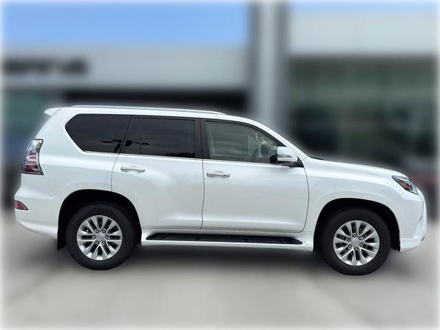 Used 2020 Lexus GX 460 Premium w/ Premium Package AWD/4WD image 10