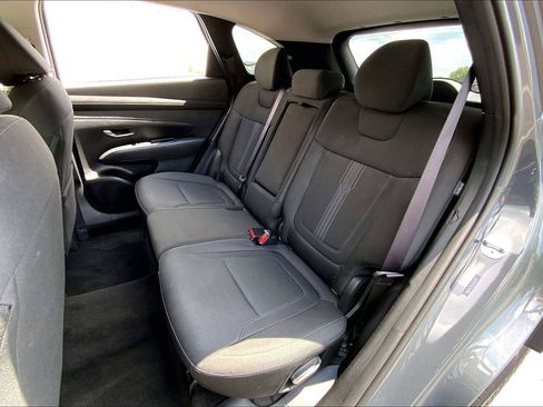 Used 2025 Hyundai Tucson SEL AWD/4WD image 24