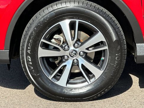 Used 2017 Toyota RAV4 XLE w/ All Weather Liner Package AWD/4WD image 25