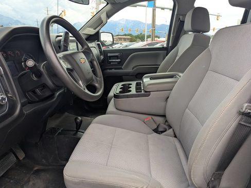 Used 2018 Chevrolet Silverado 1500 W/T w/ Trailering Package AWD/4WD image 15