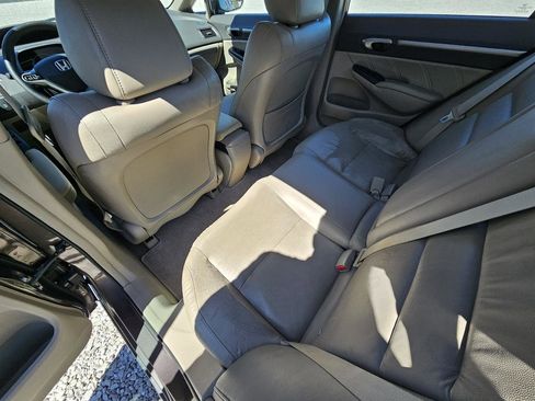 Used 2010 Honda Civic EX-L image 18