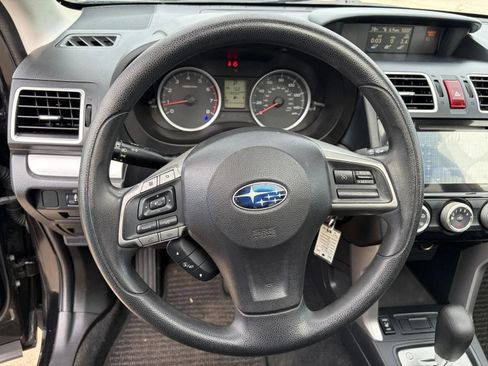 Used 2016 Subaru Forester 2.5i Premium w/ All-Weather Package AWD/4WD image 12