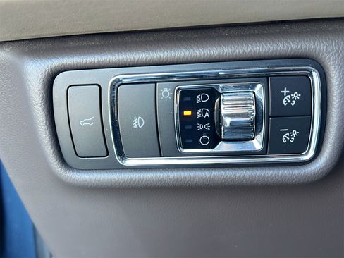 Used 2020 Lincoln Aviator Reserve w/ Equipment Group 201A image 24