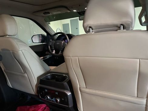 Used 2019 Ford Expedition Max Platinum image 24