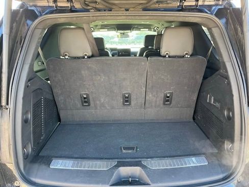 Used 2025 GMC Yukon Denali image 18