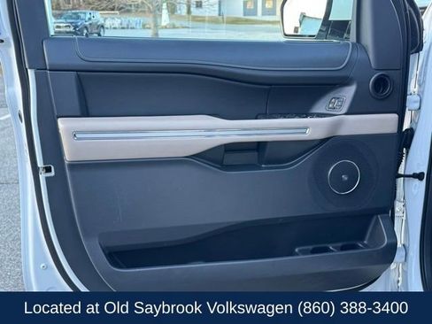 Used 2024 Ford Expedition Max Limited image 37