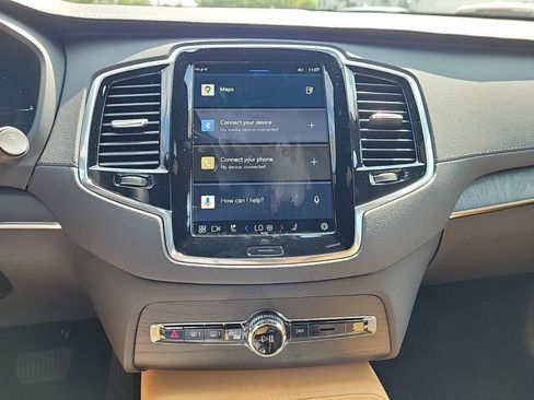 New 2024 Volvo XC90 T8 Ultimate w/ Protection Package Premier image 26