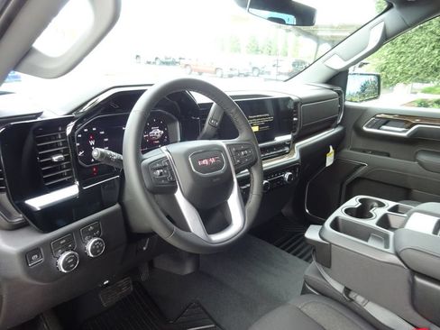New 2026 GMC Sierra 1500 Elevation AWD/4WD image 12