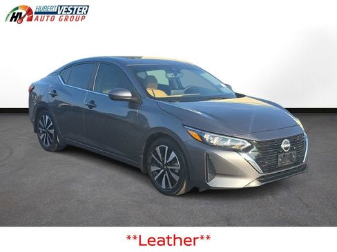 Used 2024 Nissan Sentra SV w/ SV Premium Package image 4