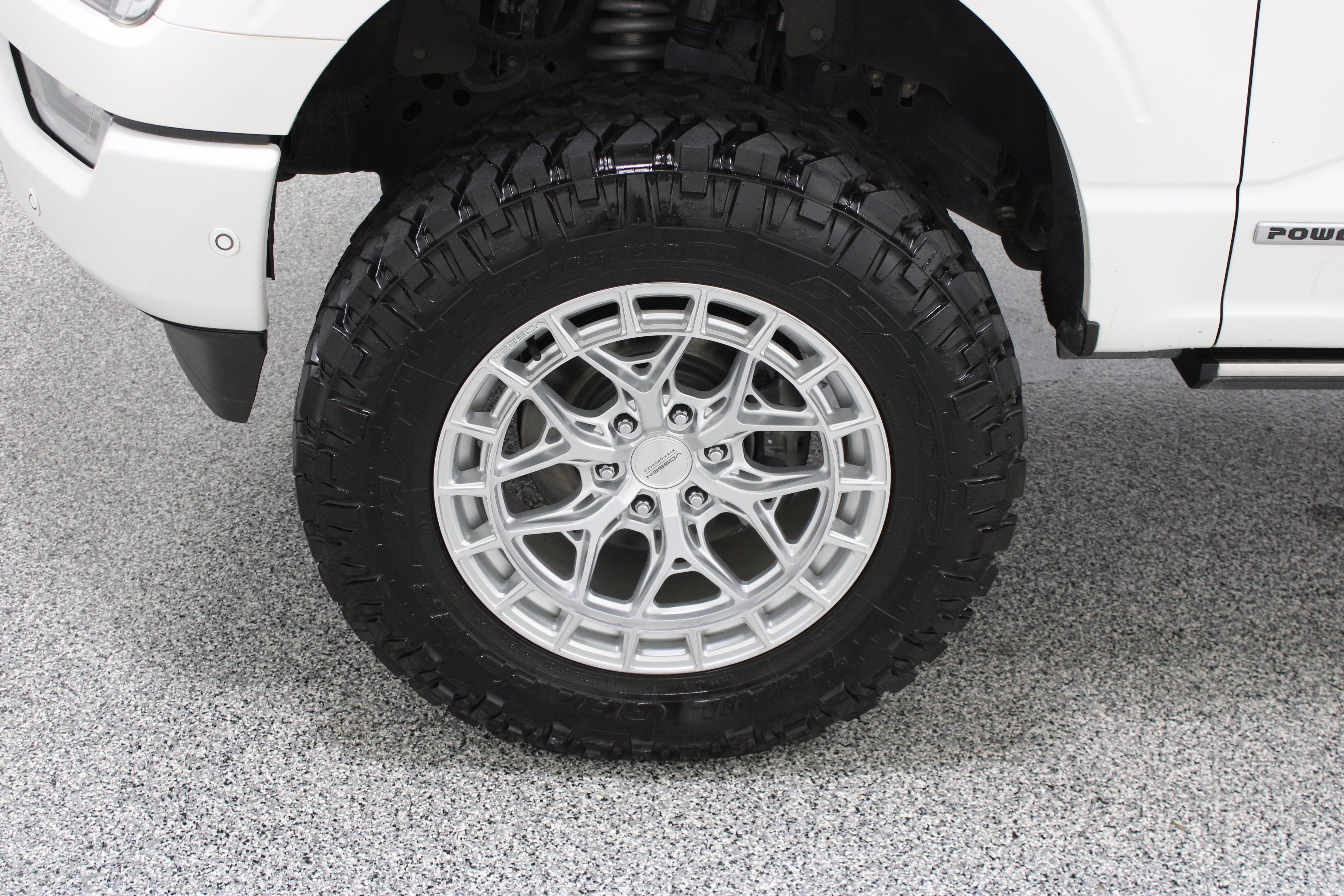 Used 2021 Ford F150 Limited AWD/4WD image 12