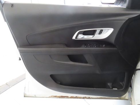 Used 2013 Chevrolet Equinox LS AWD/4WD image 10