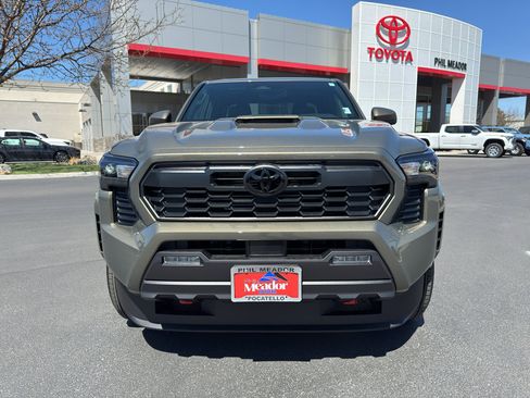 New 2026 Toyota Tacoma TRD Sport AWD/4WD image 9