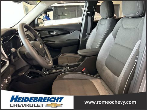 Certified 2023 Chevrolet TrailBlazer LT FWD image 13