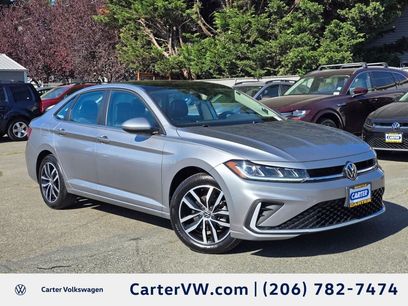 Used 2025 Volkswagen Jetta SE