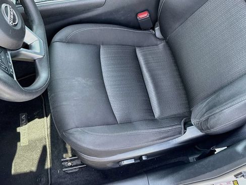 Used 2024 Nissan Altima 2.5 SV FWD image 22