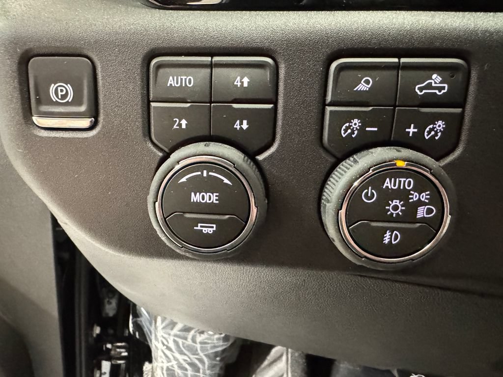 New 2026 Chevrolet Silverado 1500 RST w/ RST All Star Premium Package AWD/4WD image 19
