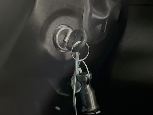 Used 2021 Chevrolet Silverado 2500 W/T RWD image 31