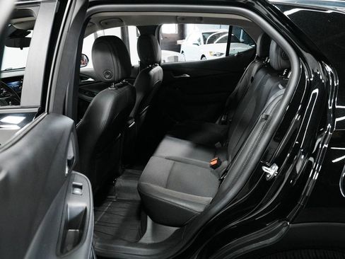 Used 2024 Buick Encore GX Preferred AWD/4WD image 32