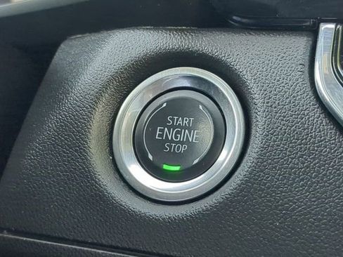 Used 2024 Chevrolet Colorado W/T image 25