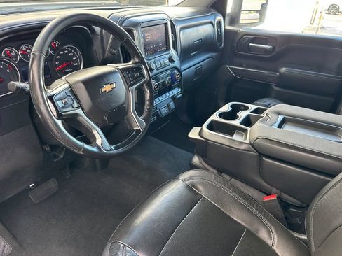 Used 2020 Chevrolet Silverado 2500 LTZ AWD/4WD image 9