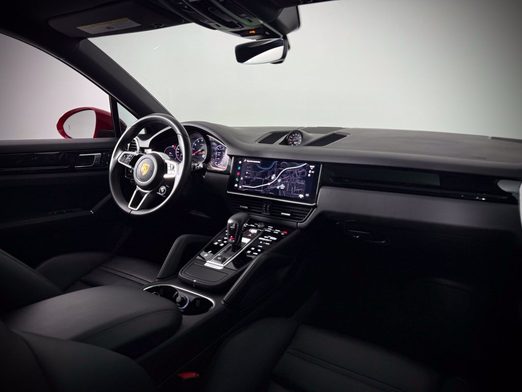 Certified 2023 Porsche Cayenne Coupe AWD/4WD image 22