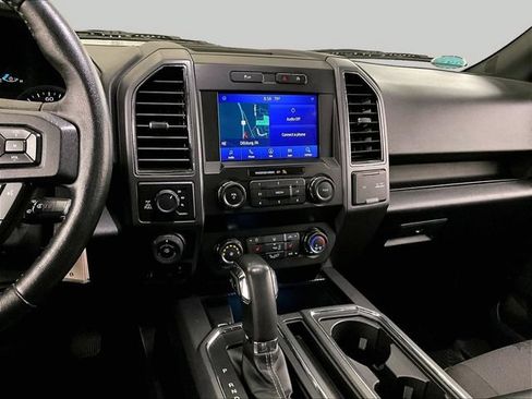 Used 2019 Ford F150 XLT w/ Equipment Group 302A Luxury AWD/4WD image 7