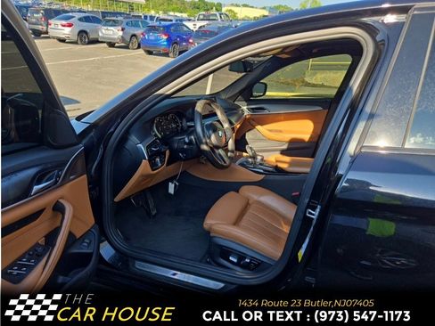 Used 2019 BMW 540i w/ M Sport Package RWD image 4