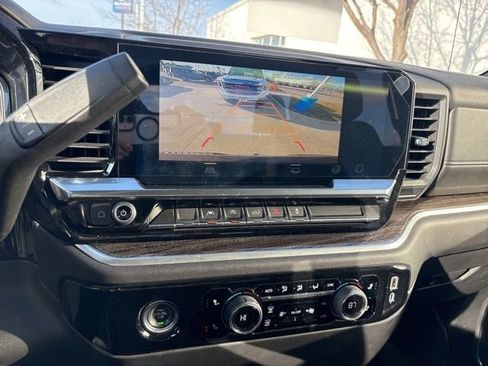 Certified 2022 Chevrolet Silverado 1500 LT image 18