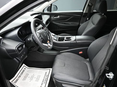 Used 2023 Hyundai Santa Fe SE image 11
