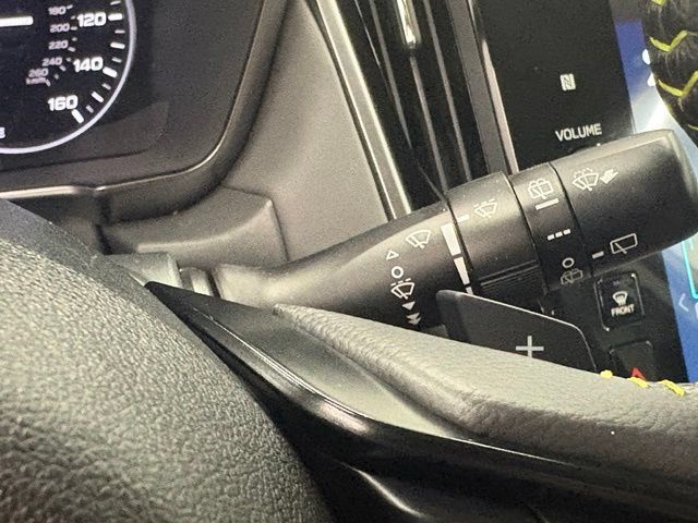 Used 2025 Subaru Outback Onyx Edition AWD/4WD image 26