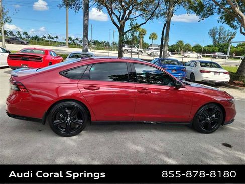 Used 2025 Honda Accord Sport image 9