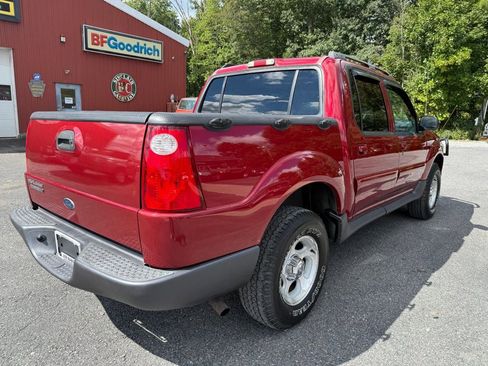 Used 2003 Ford Explorer Sport Trac XLT image 3