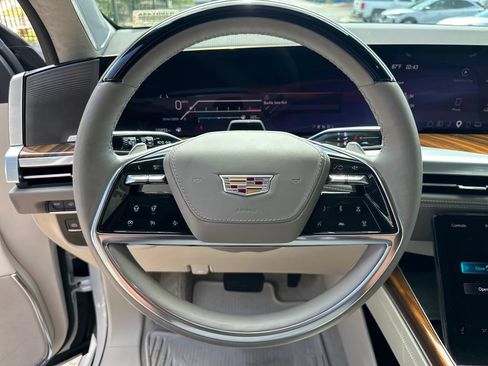 Certified 2025 Cadillac Escalade Sport Platinum w/ LPO, ONYX Package RWD image 22
